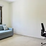 Luxury For 14 People