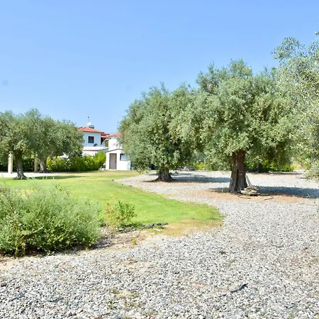 Luxury For 14 People Villa Vourvourou