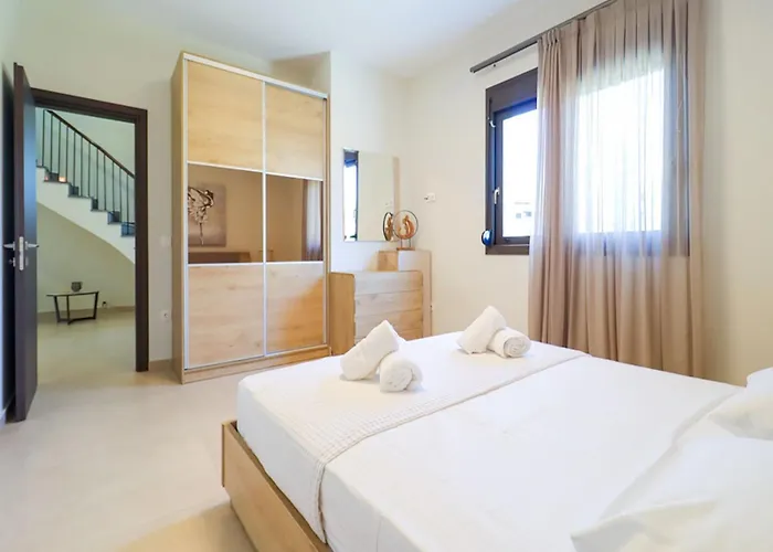 Villa Luxury For 14 People Vourvourou