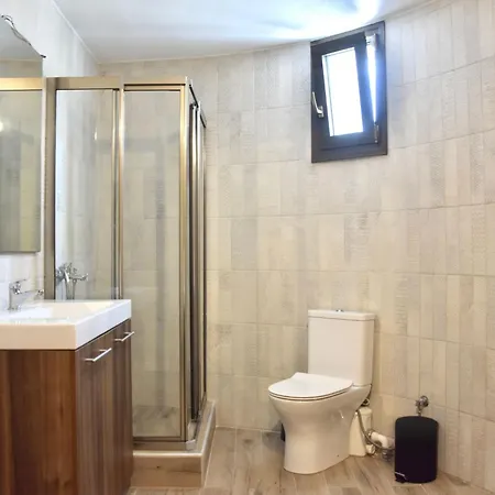 Villa Luxury For 14 People