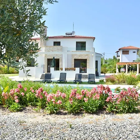 Villa Luxury For 14 People Vourvourou
